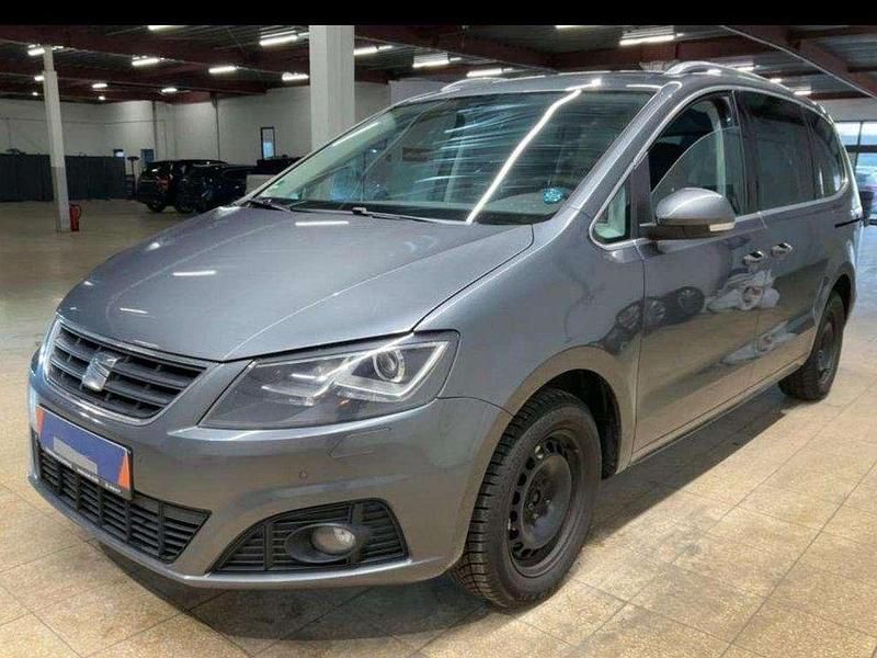 Beige Gebraucht 2016 Seat Alhambra Style Van / Kleinbus | 9.980 € - Bild 1/4