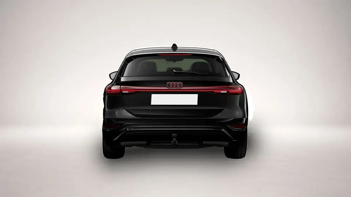 Gebraucht Audi A6 e-tron Ambiente 210 kW (286 PS) 2025 Mythosschwarz metallic Kombi
