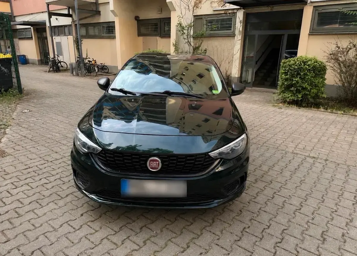 Gebraucht Fiat Tipo Street 97 PS (71 kW) 2020 Grün Kombi