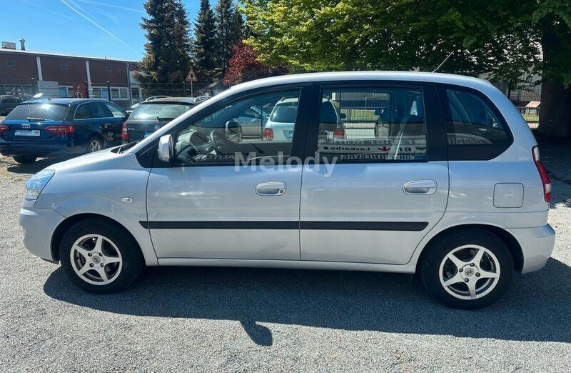 Silber Gebraucht 2009 Hyundai Matrix Comfort Van / Kleinbus | 2.999 € (Fairer Preis) - Bild 1/4