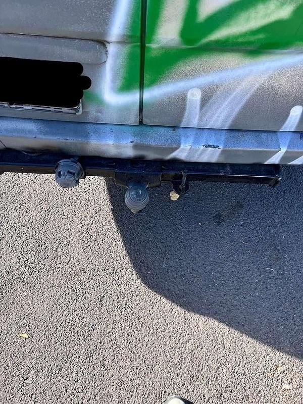 Weiß Gebraucht 2010 Mercedes 316 Van | 5.100 € (Superpreis) - Bild 1/4