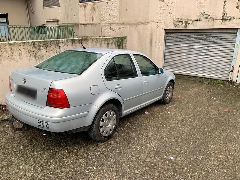 Gebraucht VW Bora 1999 Grau Limousine