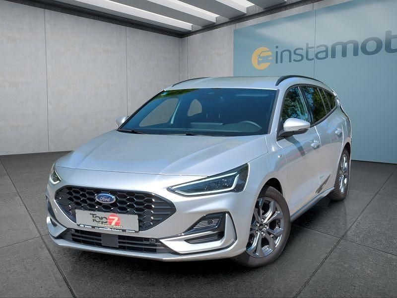 Silber Gebraucht 2023 Ford Focus Kombi | 23.049 € (Guter Preis) - Bild 1/4