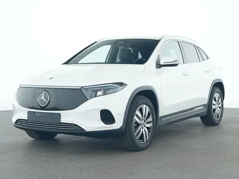 Gebraucht Mercedes EQA250+ Progressive 139 kW (190 PS) 2025 Weiß SUV