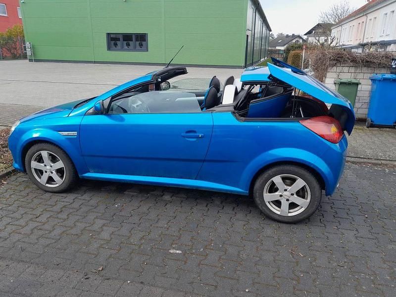 Gebraucht Opel Tigra 125 PS (91 kW) 2005 Blau Cabrio