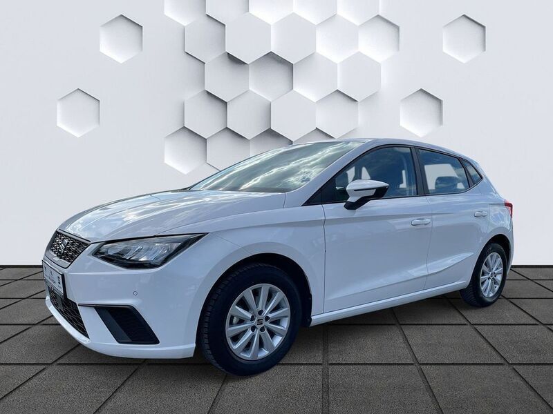 Weiß Gebraucht 2022 Seat Ibiza Style Limousine | 13.470 € (Guter Preis) - Bild 1/4