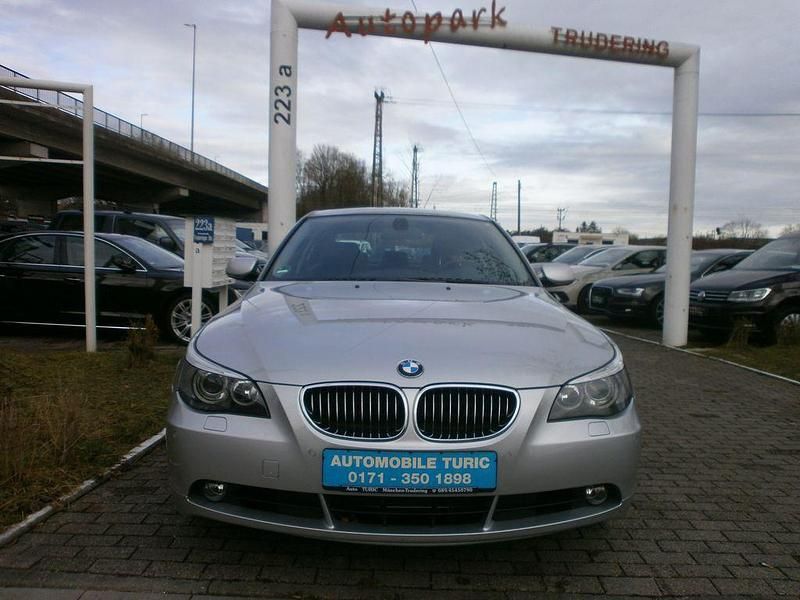 Gebraucht BMW 545 Performance 333 PS (244 kW) 2004 Silber Limousine