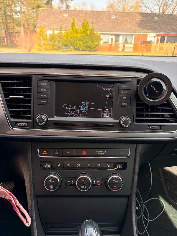 Gebraucht Seat Leon FR 150 PS (110 kW) 2014 Weiß Limousine