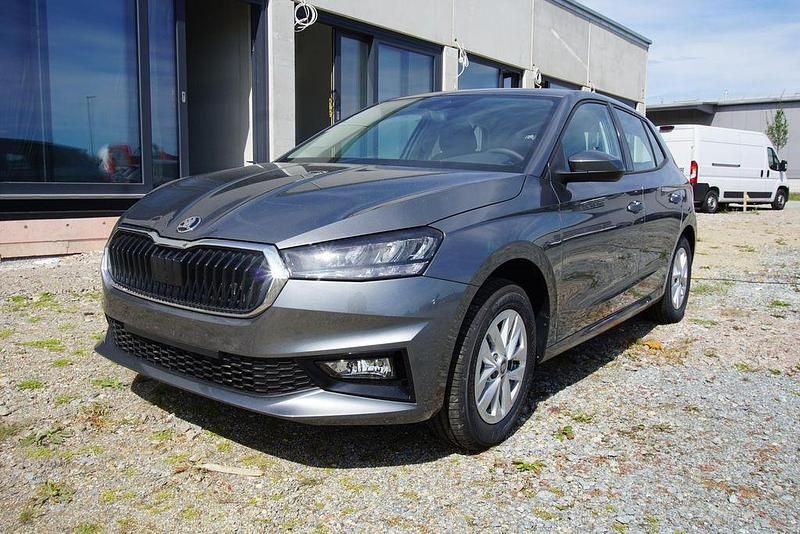Neu Skoda Fabia 116 PS (85 kW) 2025 Graphitegrau metallic Kleinwagen