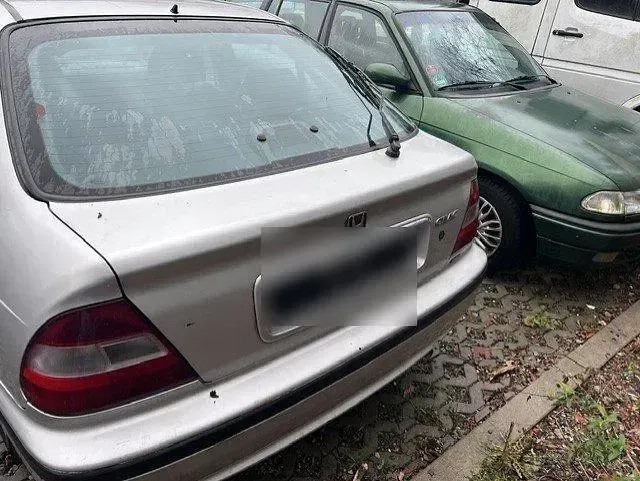 Occasion Honda Civic 88 ch (64 kW) 1998 Argent Berline
