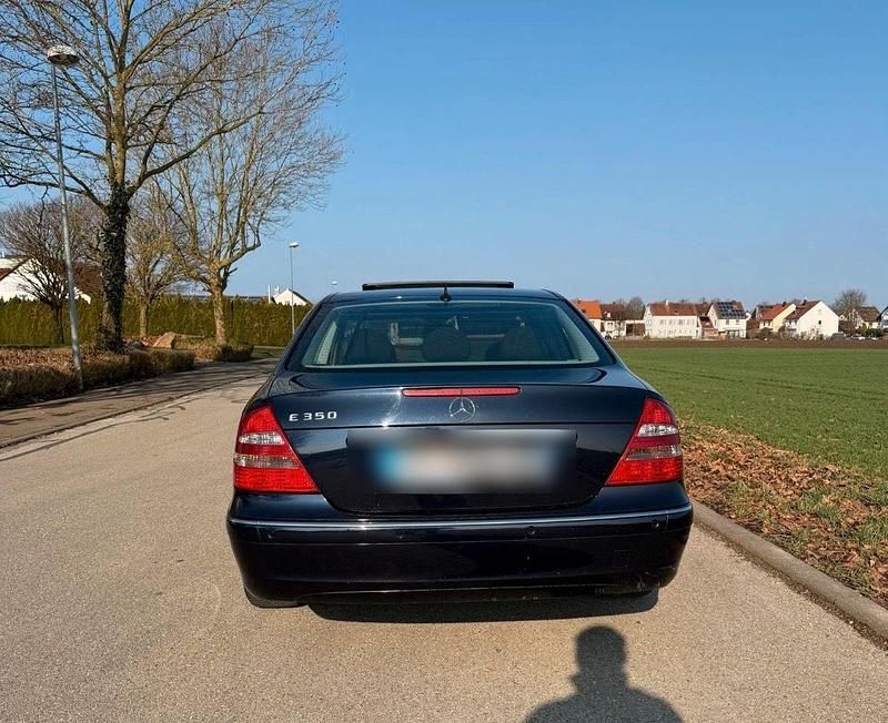 Gebraucht Mercedes E350 272 PS (200 kW) 2005 Blau Limousine