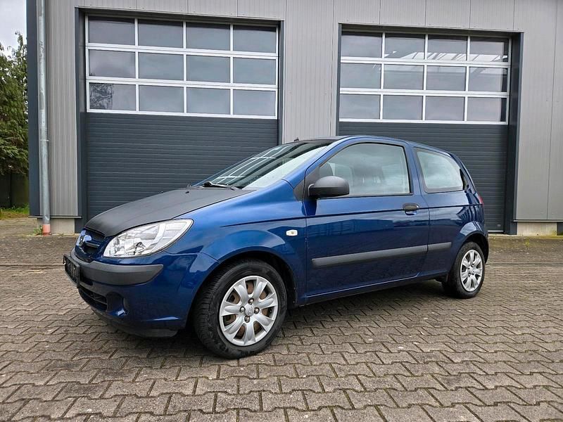 Second-hand Hyundai Getz 67 CP (49 kW) 2007 Albastru Hatchback