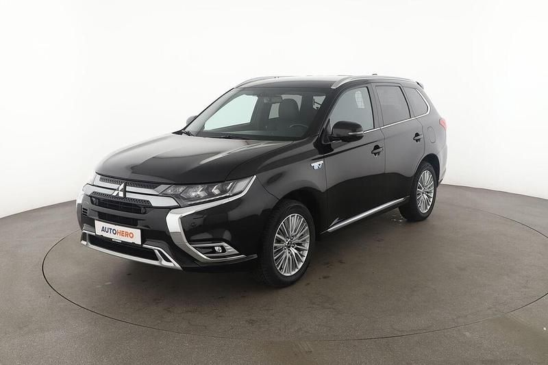 Schwarz Gebraucht 2019 Mitsubishi Outlander Edition SUV | 20.790 € (Fairer Preis) - Bild 1/3
