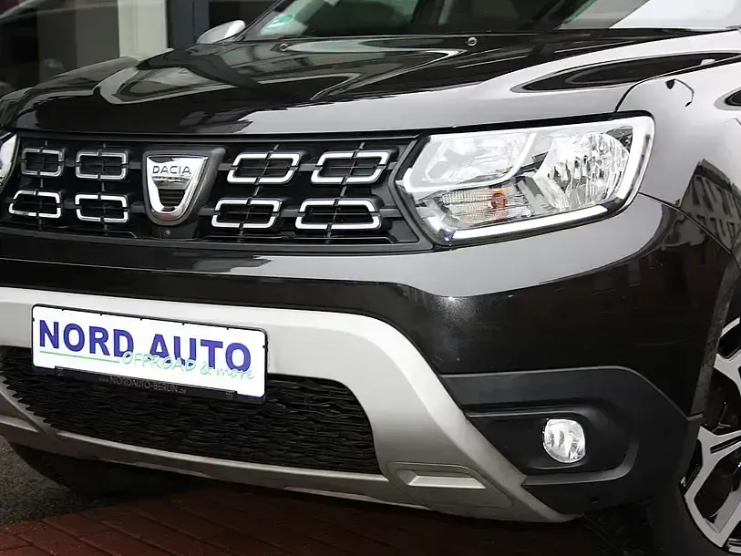 Usata Dacia Duster 110 CV (80 kW) 2018 Nero SUV
