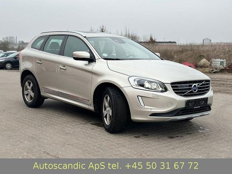 Gebraucht Volvo XC60 Summum 190 PS (139 kW) 2017 Silber SUV