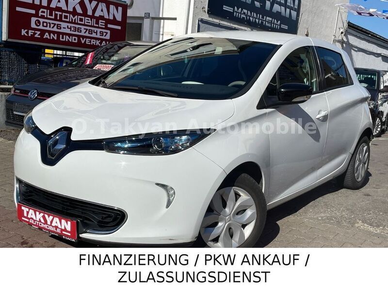 Weiß Gebraucht 2016 Renault Zoe Life Kleinwagen | 7.990 € (Teuer) - Bild 1/4