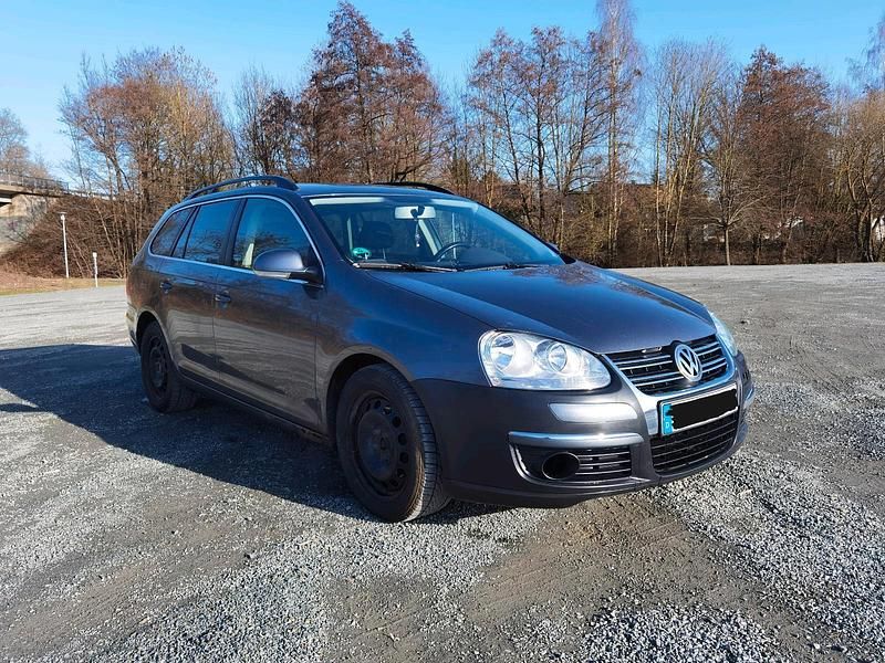 Gebraucht VW Golf V 122 PS (89 kW) 2008 Grau Kombi