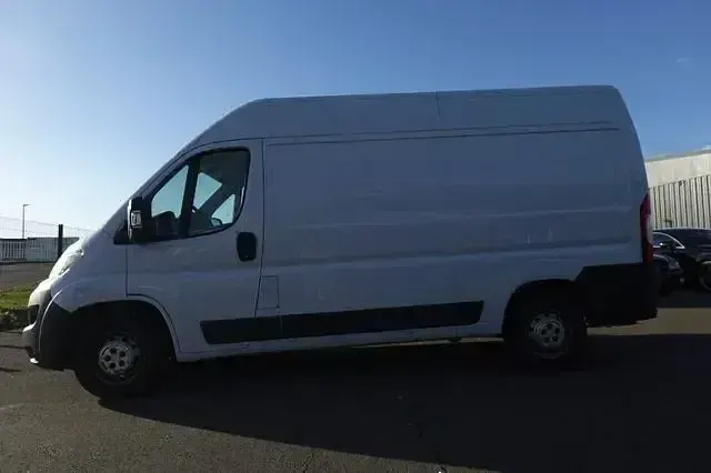 Gebraucht Fiat Ducato 131 PS (96 kW) 2018 Weiss Van