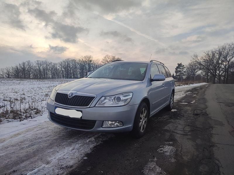 Gebraucht Skoda Octavia 122 PS (89 kW) 2011 Kombi