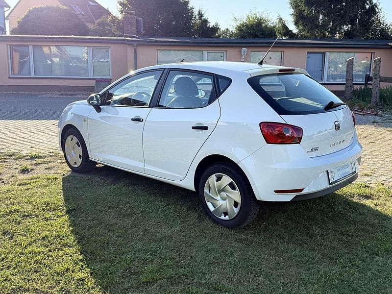 Gebraucht Seat Ibiza Reference 105 PS (77 kW) 2014 Candy weiss Limousine