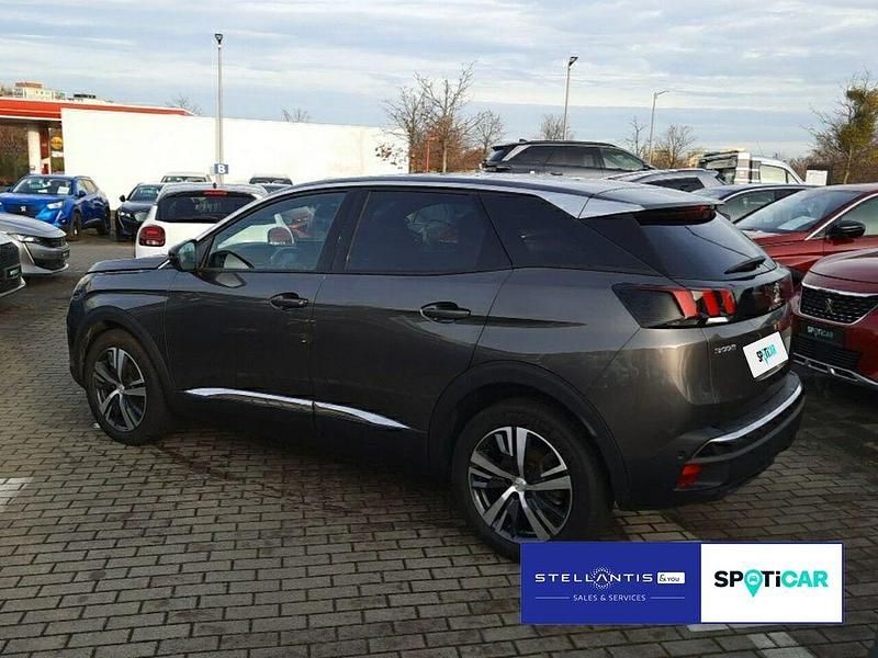 Gebraucht Peugeot 3008 Allure 131 PS (96 kW) 2023 Grau SUV