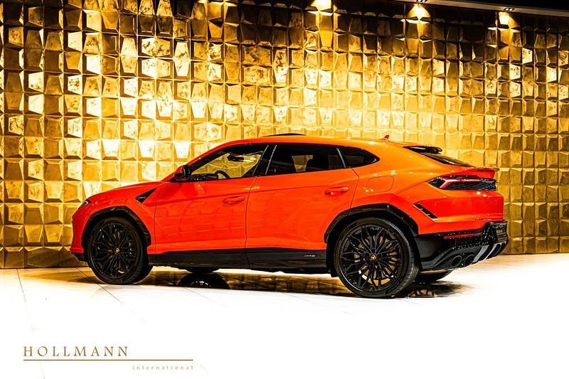 Neu Lamborghini Urus 799 PS (587 kW) 2026 Orange SUV