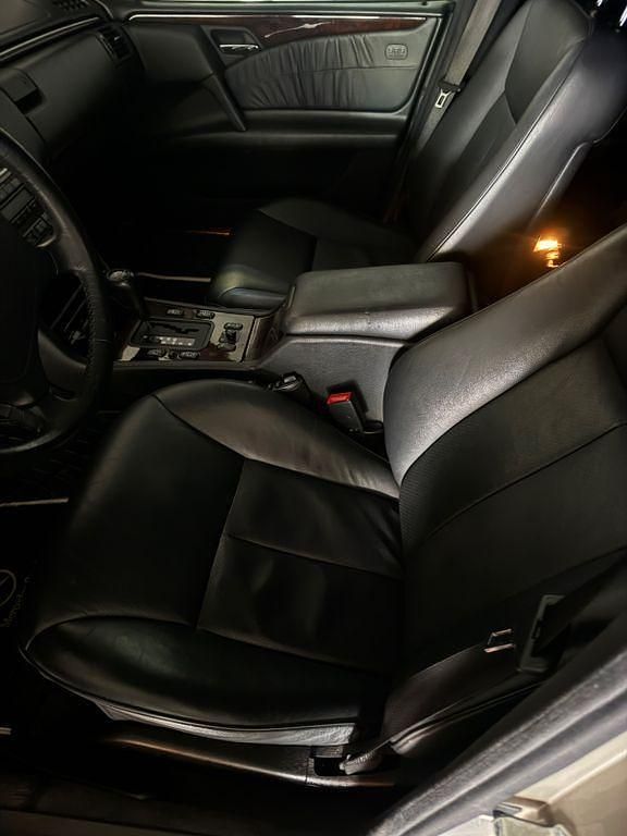 Gebraucht Mercedes E280 Elegance 193 PS (141 kW) 1996 Grau Limousine