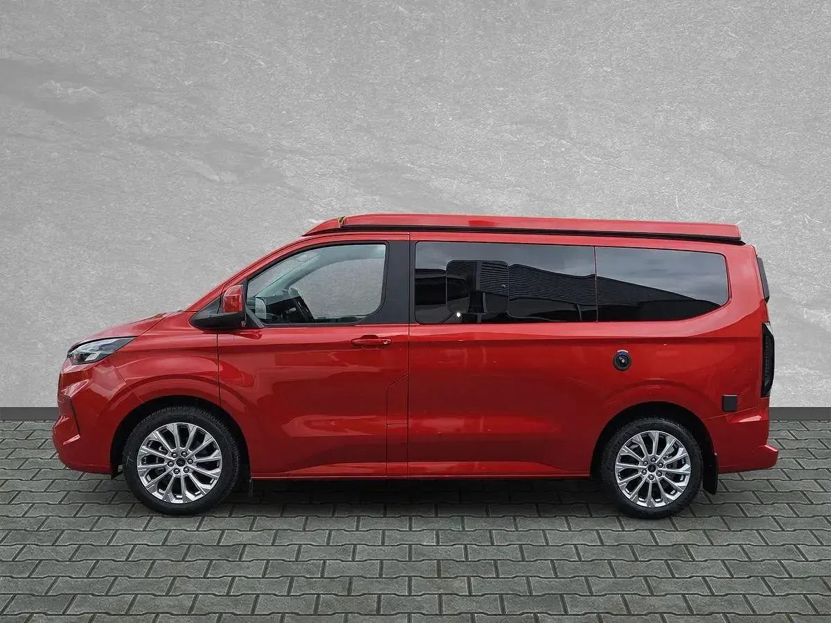 Neu Ford Tourneo Nugget 170 PS (125 kW) 2025 Artisan red metallic Van / Kleinbus
