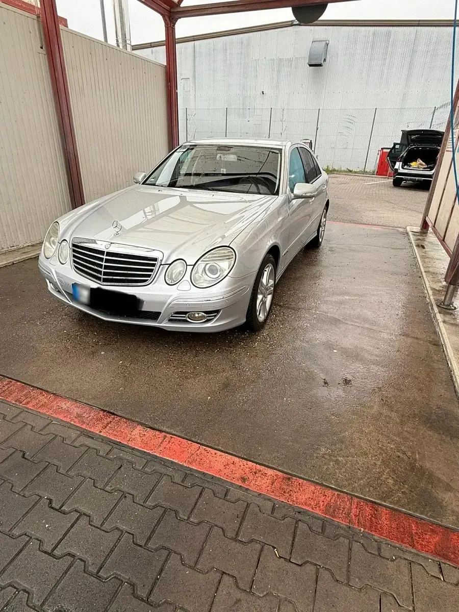 Brugt Mercedes E200 224 HK (164 kW) 2008 Sølv Sedan