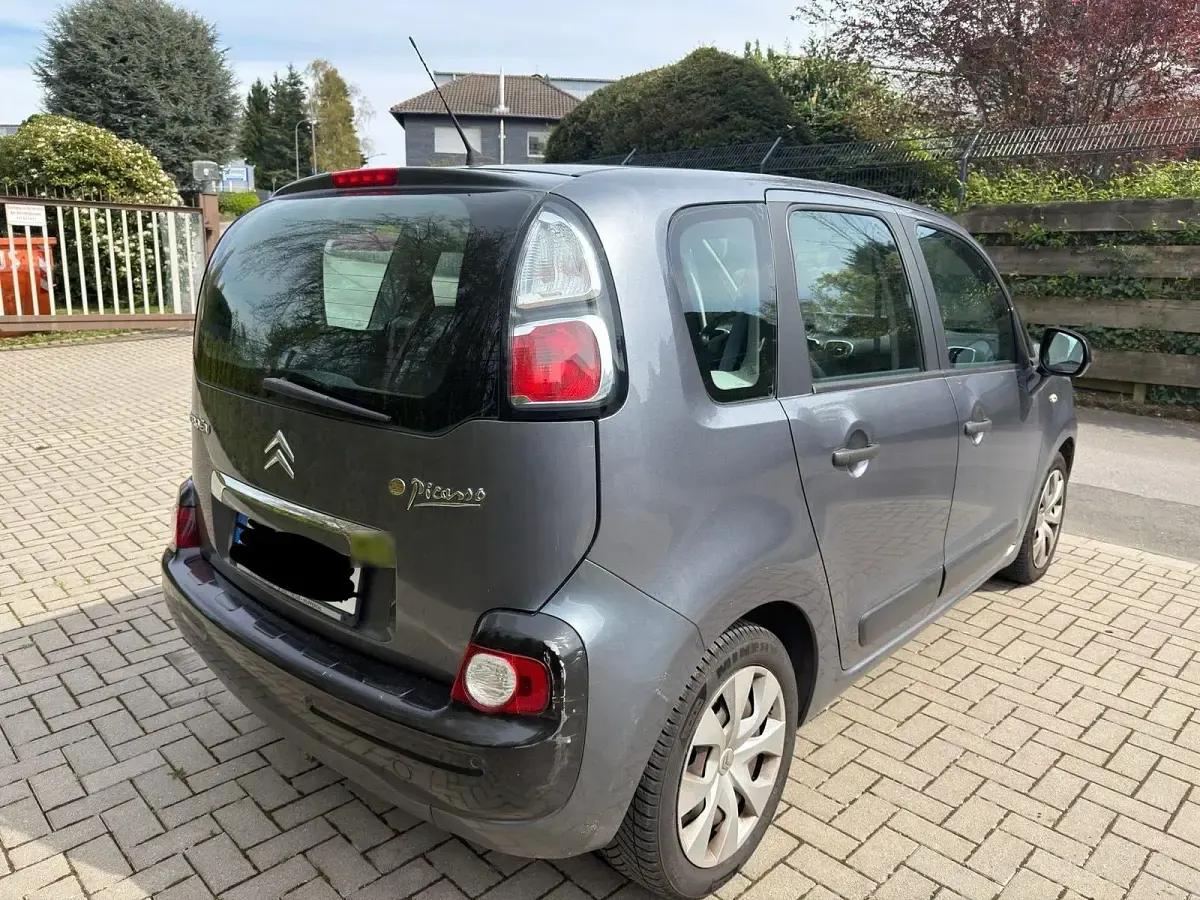 Usado Citroën C3 95 CV (69 kW) 2010 Gris Monovolumen