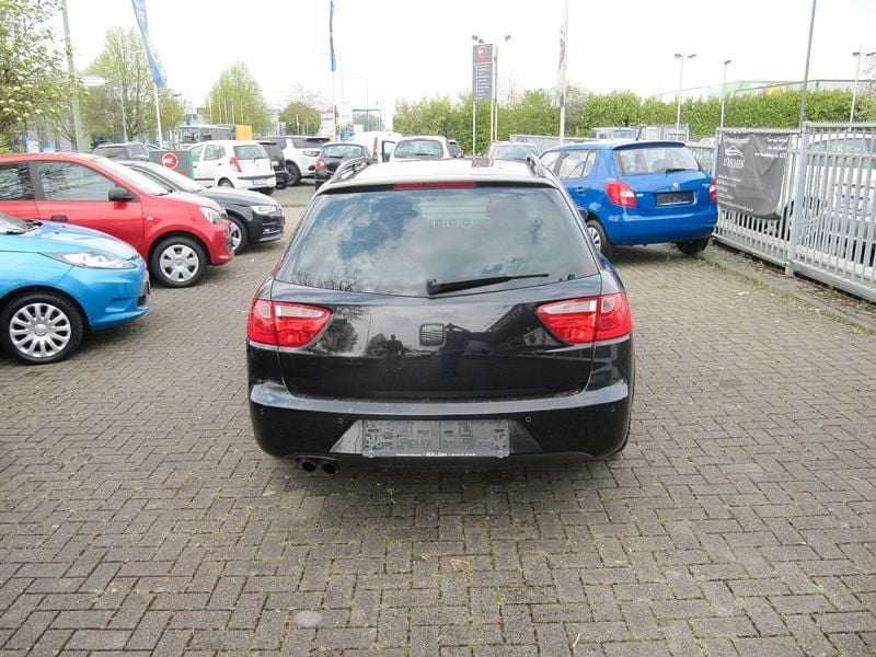 Second-hand Seat Exeo Style 160 CP (117 kW) 2012 Negru Break