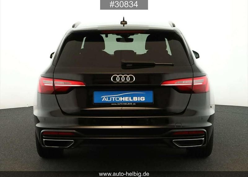 Gebraucht Audi A4 Advanced 163 PS (119 kW) 2022 Schwarz Kombi