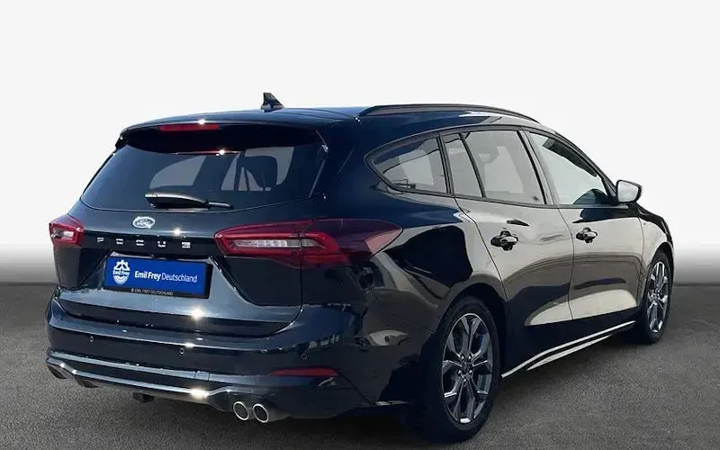 Gebraucht Ford Focus ST-Line X 116 PS (85 kW) 2025 Schwarz Kombi