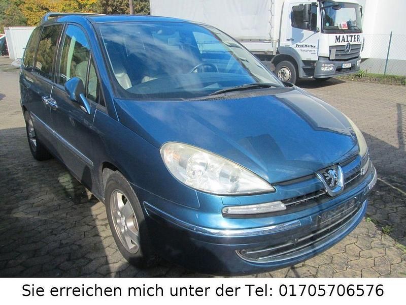 Blau Gebraucht 2009 Peugeot 807 Tendance Van / Kleinbus | 3.990 € (Fairer Preis) - Bild 1/4