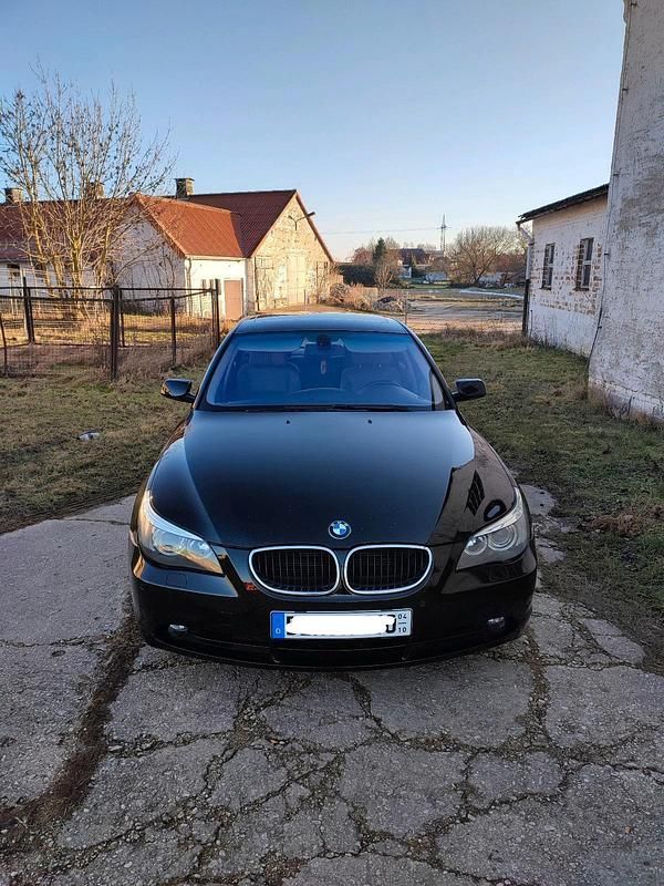 Gebraucht BMW 545 333 PS (244 kW) 2005 Limousine