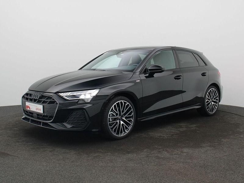 Gebraucht Audi A3 S-Line 150 PS (110 kW) 2025 Mythosschwarz metallic Limousine