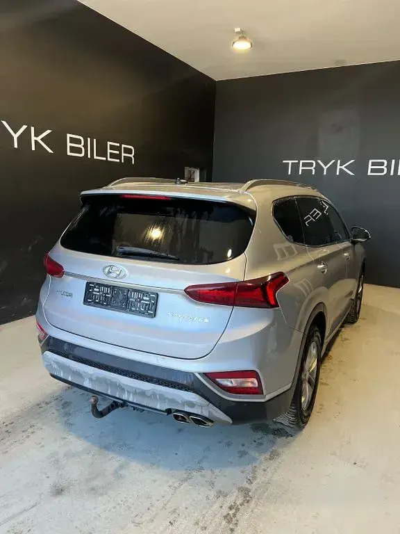 Gebraucht Hyundai Santa Fe Premium 200 PS (147 kW) 2020 Grau SUV