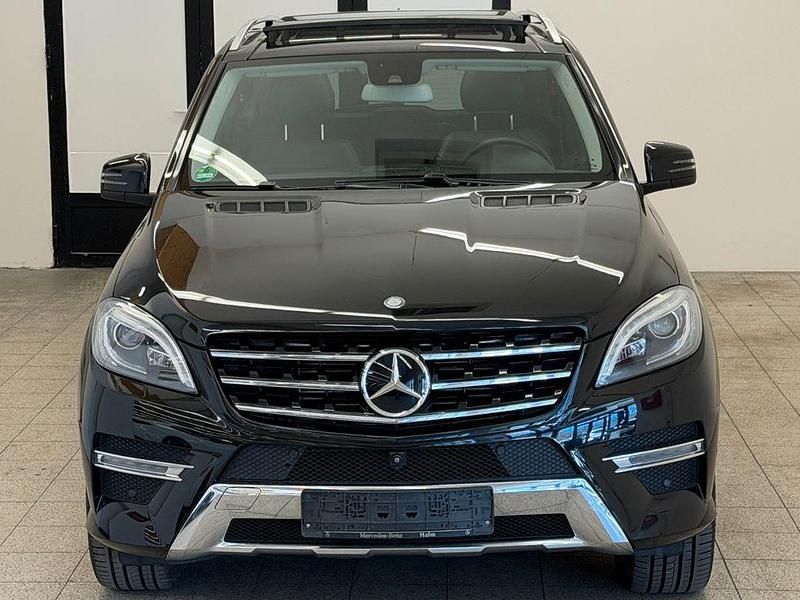 Gebraucht Mercedes ML350 258 PS (189 kW) 2014 Schwarz SUV