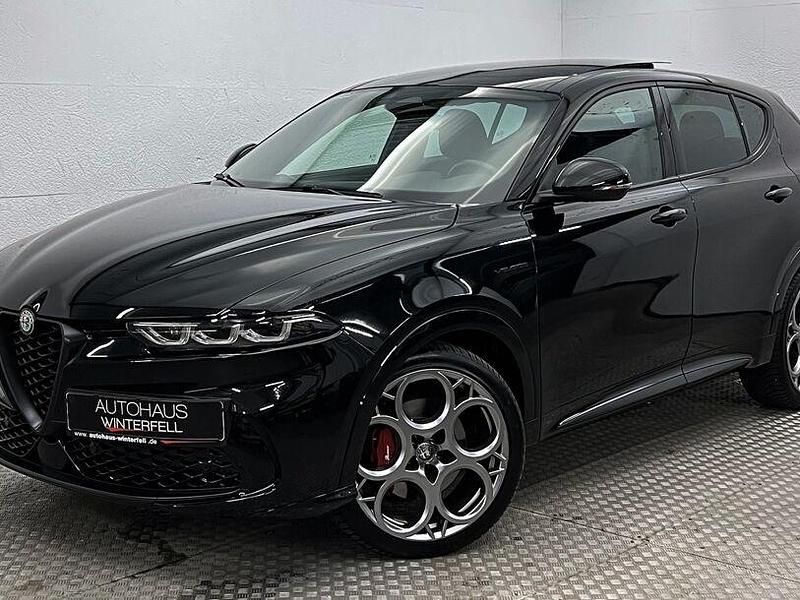 Schwarz Gebraucht 2024 Alfa Romeo Tonale SUV | 31.870 € - Bild 1/4