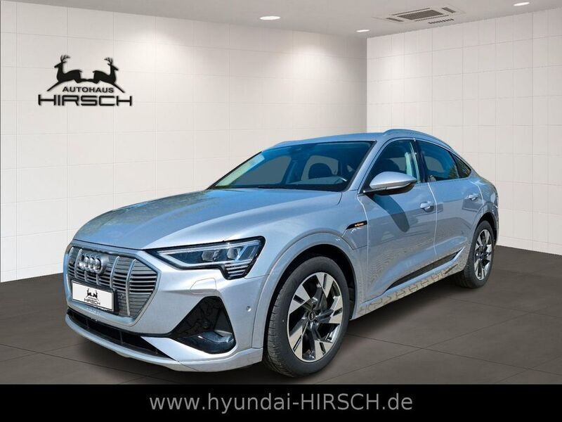 Silber Gebraucht 2021 Audi e-tron Sportback Sport SUV | 29.990 € (Guter Preis) - Bild 1/4