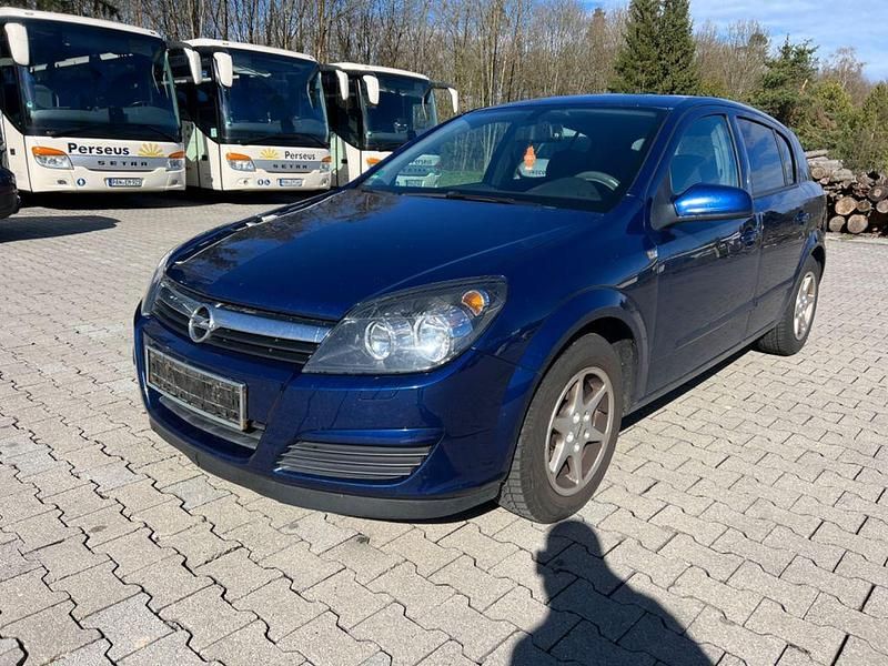 Blau Gebraucht 2005 Opel Astra Edition Limousine | 1.350 € (Superpreis) - Bild 1/4