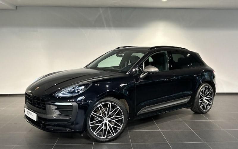 Tiefschwarzmetallic Gebraucht 2024 Porsche Macan SUV | 89.900 € - Bild 1/4