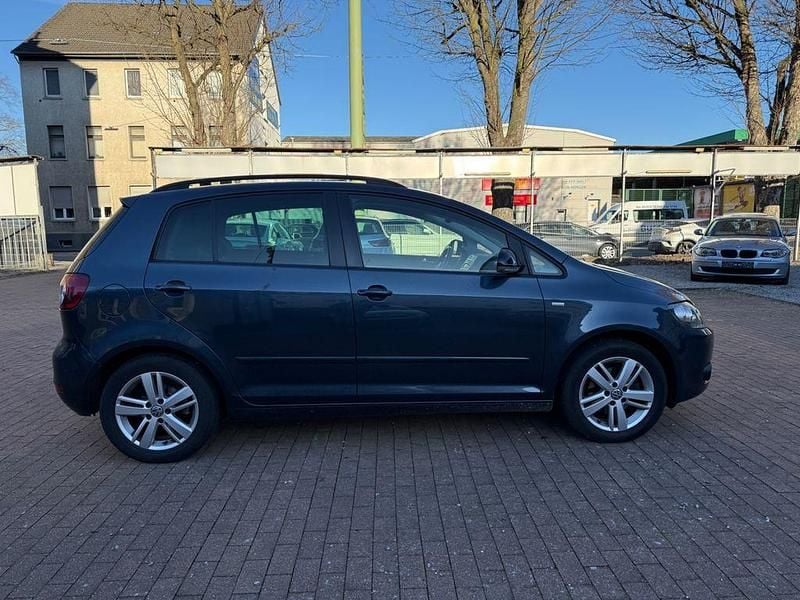 Gebraucht VW Golf VII Match 86 PS (63 kW) 2012 Blau Limousine
