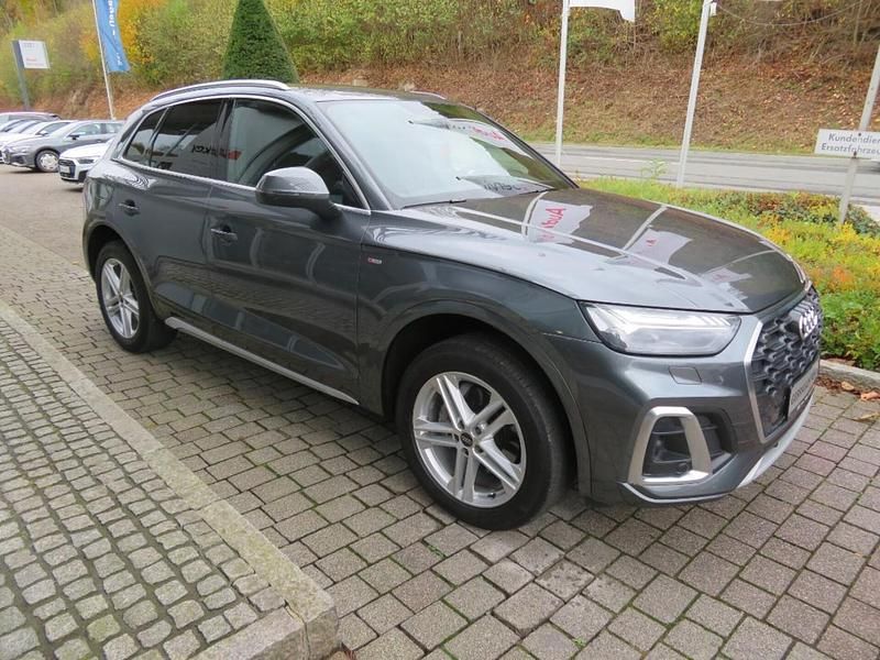 Gebraucht Audi Q5 S-Line 204 PS (150 kW) 2023 Grau SUV