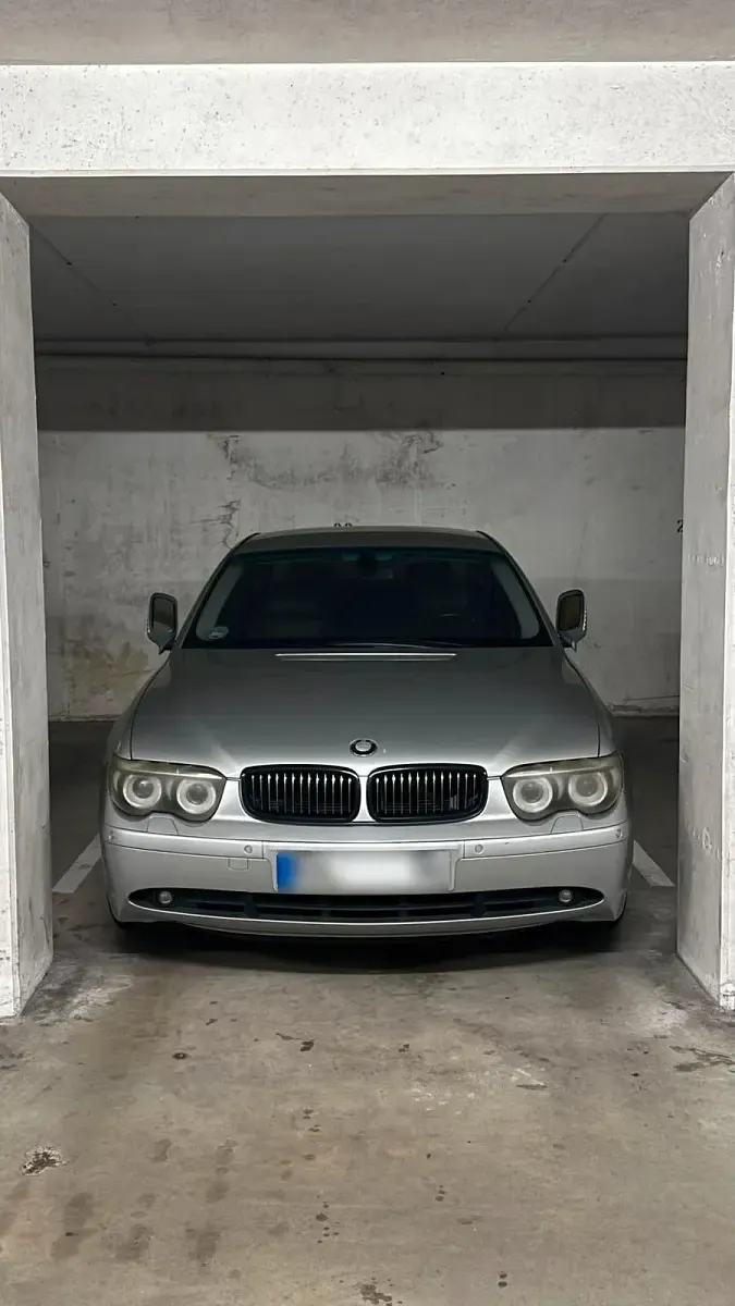 Gebraucht BMW 735 272 PS (200 kW) 2005 Silber Limousine
