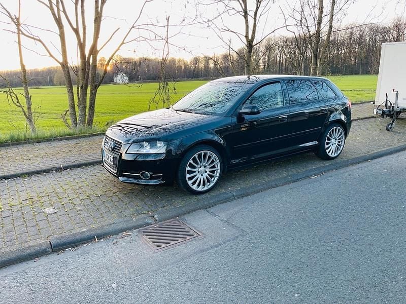Gebraucht Audi A3 150 PS (110 kW) 2010 Schwarz Kleinwagen