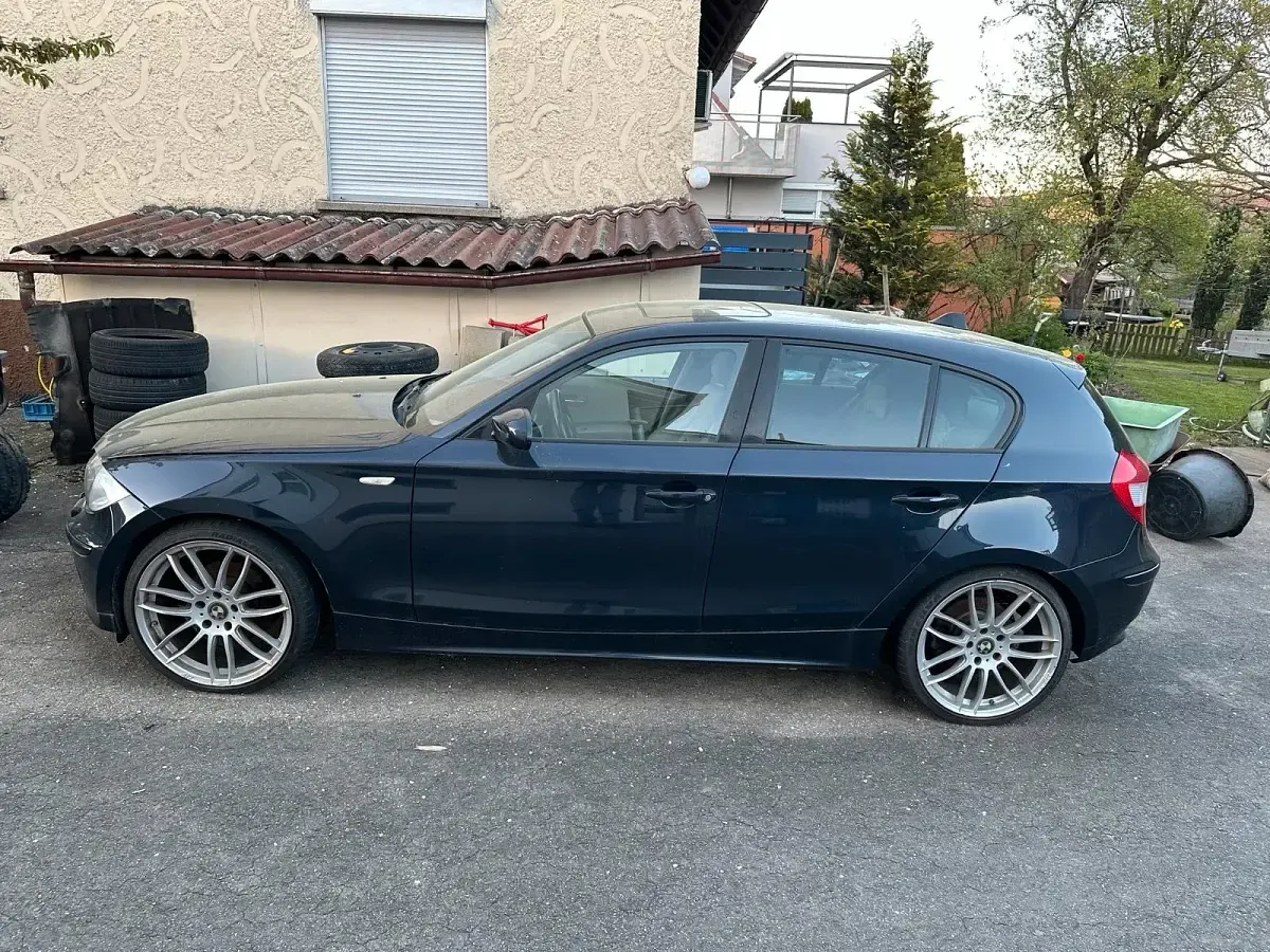 Gebraucht BMW 120 150 PS (110 kW) 2006 Blau Kleinwagen