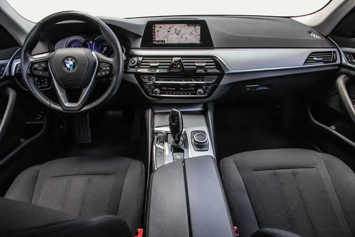 Używany BMW 530e Sport Line 252 KM (185 kW) 2019 Sedan/Limuzyna