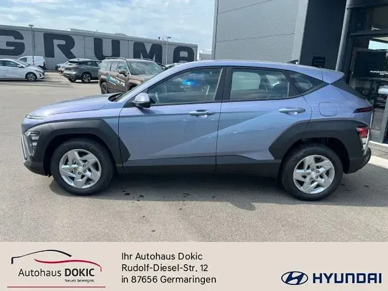Neu Hyundai Kona Select 139 PS (102 kW) 2025 Meta blue SUV