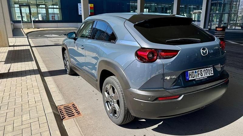 Gebraucht Mazda MX30 106 kW (145 PS) 2022 Grau SUV